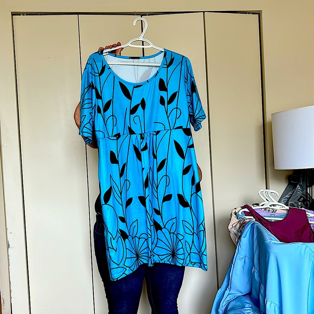 Dress blue with black leaves size 4c